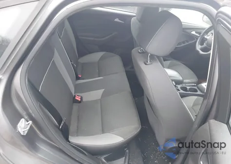 2014 Ford Focus Se z USA, uszkodzony, nr VIN 1FADP3F29EL180792